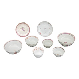 19th Century Chinese Export Porcelain Tableware, 8 Pcs For Sale