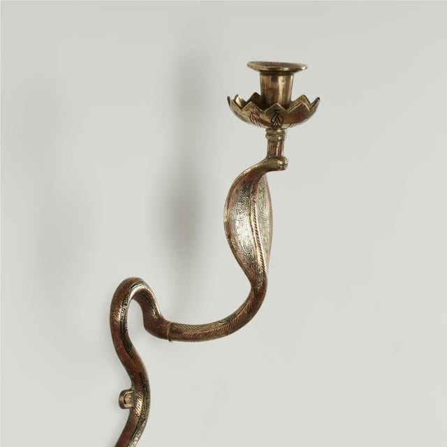 1960s Vintage Pair of Anglo Indian Brass Snake Wall Sconces For Sale - Image 5 of 16