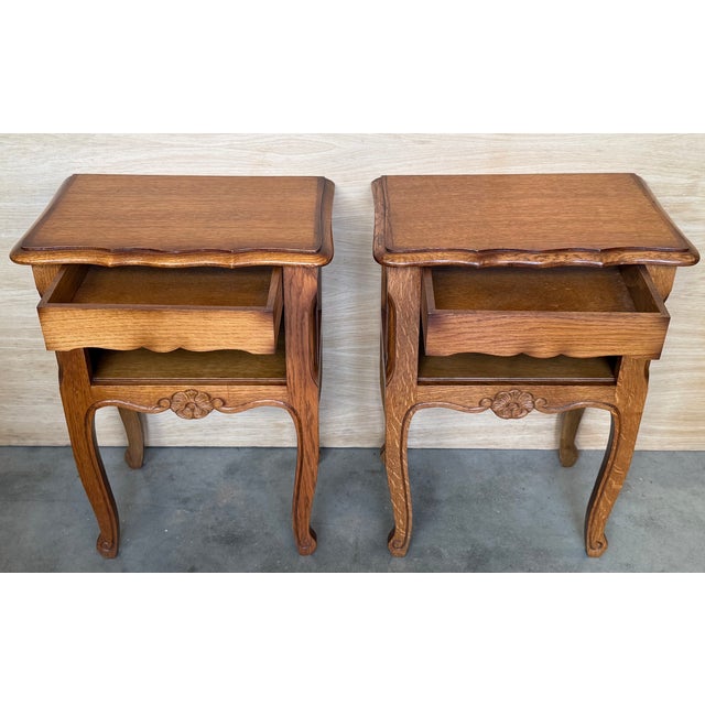 A Pair of Oak Nightstands Tables With Drawer and Open Shelf, 1940 For Sale - Image 4 of 18