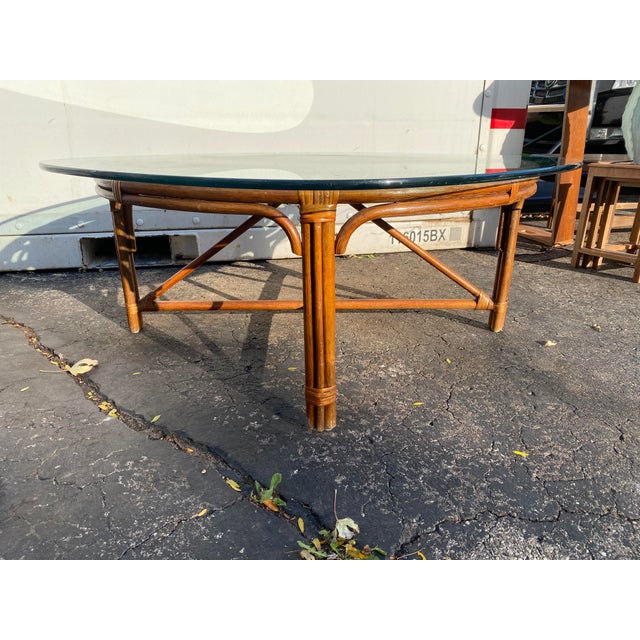 Vintage Boho Chic Round Rattan Coffee Table With 4 Nesting Stools 5