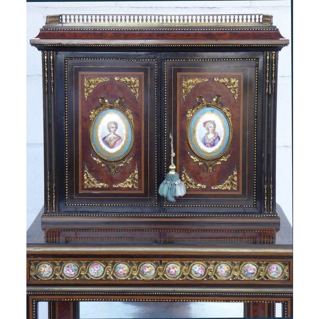 19th Century Amboyna and Ebony Cabinet For Sale - Image 3 of 11