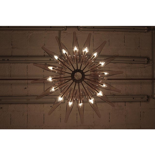 Dahlia Mod. 1563 Brass and Glass Chandelier by Max Ingrand, 1954 For Sale - Image 13 of 18