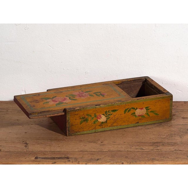 Rectangular antique ochre colored case (c.1900) Dimensions: Length: 38 cm Depth: 21 cm Height: 10 cm Style: Qing Dynasty...