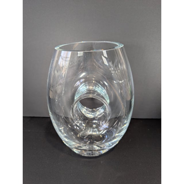Crystal Vase, Modern, Jeff Leatham, Heavy, Hole in Center, 2010's. Mint For Sale - Image 4 of 8