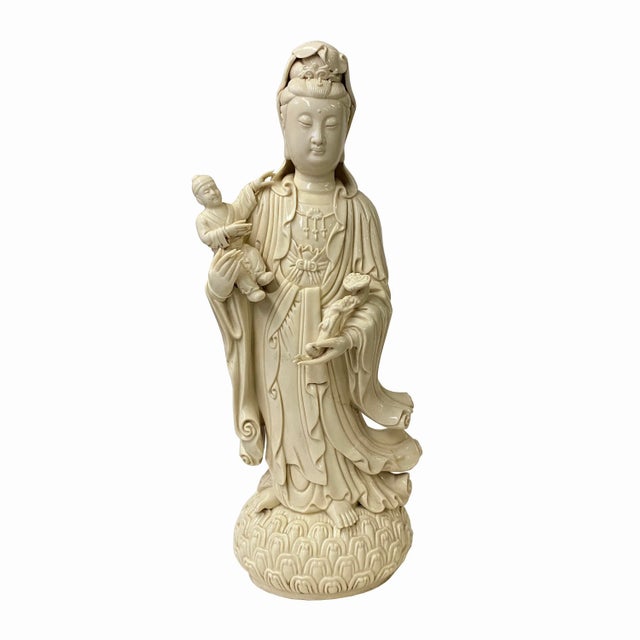 White Chinese Off White Porcelain Song Zi Kwan Yin With a Boy Figure / Statue For Sale - Image 8 of 8