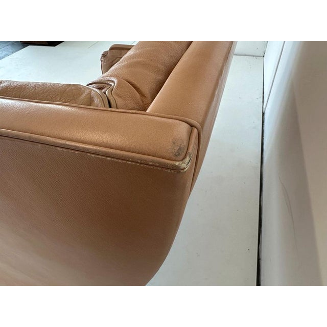 Leather 2292 Coupe Sofa by Børge Mogensen for Fredericia, 1960s For Sale - Image 10 of 16