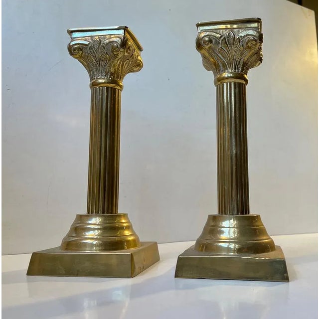 Vintage Corinthian Column Candlesticks in Brass, Set of 2 For Sale - Image 4 of 10