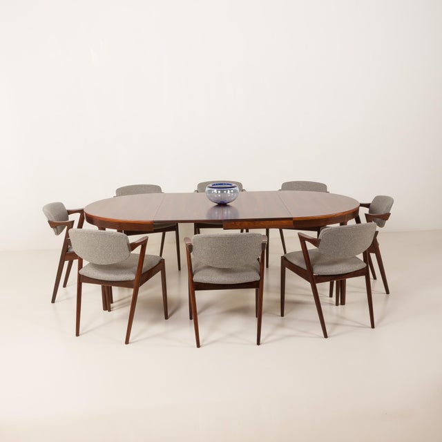 Mid-Century Modern Model 42 Chairs in Rosewood by Kai Kristiansen for Schou Andersen, Denmark, 1960s, Set of 8 For Sale - Image 3 of 18