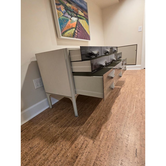 Raymond Loewy Df2000 Credenza for Doubinsky Frères For Sale - Image 10 of 15