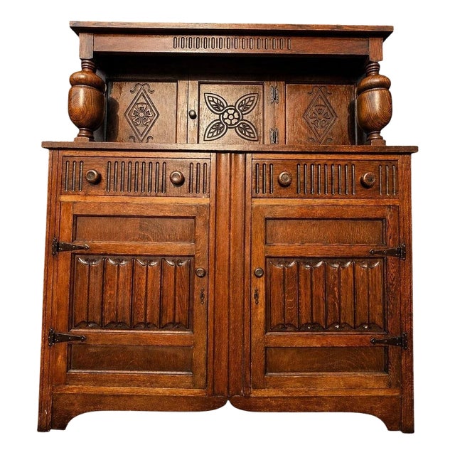 Antique Arts & Crafts Carved Quarter-Sawn Oak Sideboard Dresser For Sale