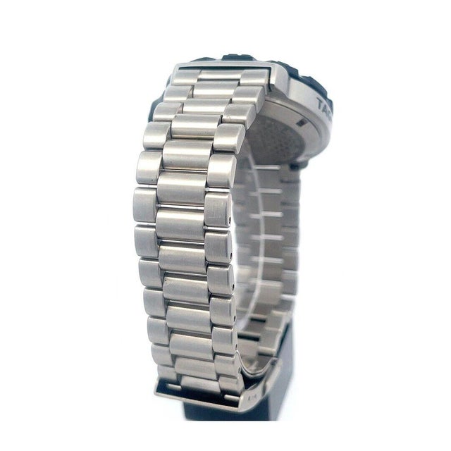 Late 20th Century 6718 Tag Heuer Formula 1 Men's Watch Steel Wah111B 41mm Date Silver Dial For Sale - Image 5 of 8