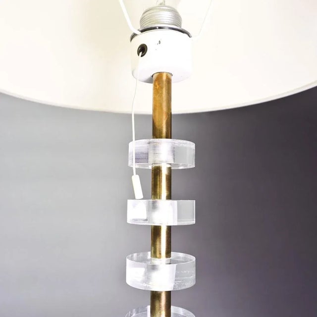 Mid-Century Modern Scandinavian Modern Brass and Acrylic Glass Table Lamp in the Style of Carl Fagerlund For Sale - Image 3 of 6
