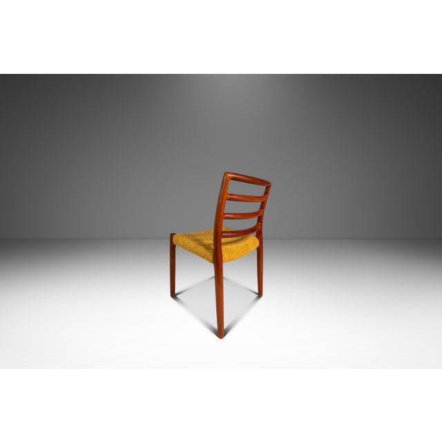 J.L. Møllers Møbelfabrik Danish Mid-Century Modern Model 85 Ladderback Dining Chair in Teak & Bouclé by Niels Møller for j.l. Møller, Denmark, C. 1960s For Sale - Image 4 of 18