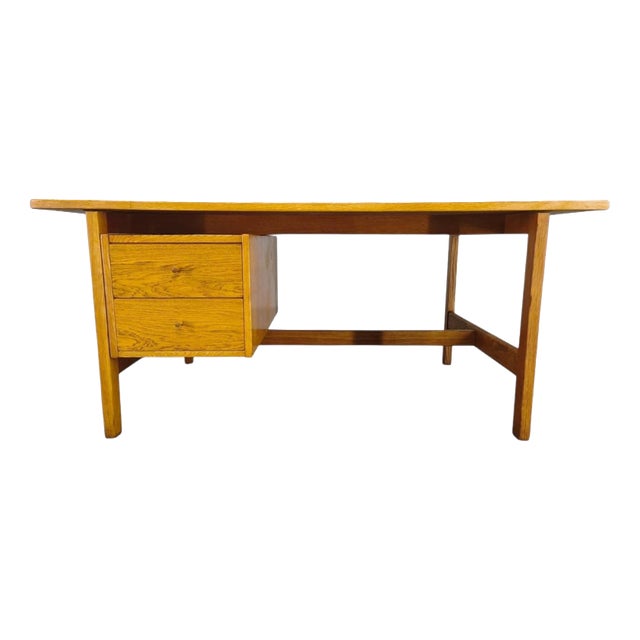 Oak GE125 Writing Desk attributed to Hans J. Wegner for Getama, Denmark, 1970s For Sale