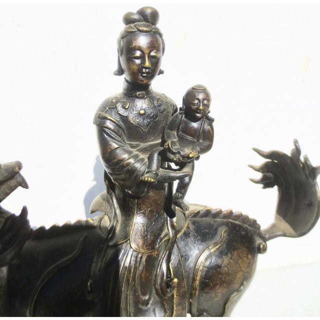 Chinese Bronze Kuan Yin Mouted on Kylin Early19th For Sale - Image 17 of 17