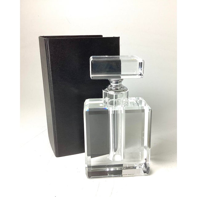 Art Deco Rectangular Art Deco Hand Cut Crystal Perfume Bottle. Like New With Box. For Sale - Image 3 of 6