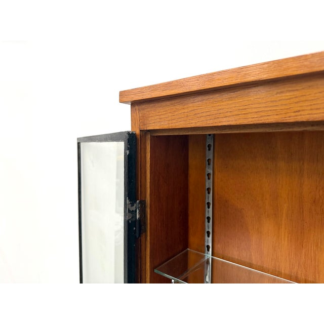 Wall-Mounted Oak and Glass Display Case from Siegel Paris, 1950 For Sale - Image 12 of 18