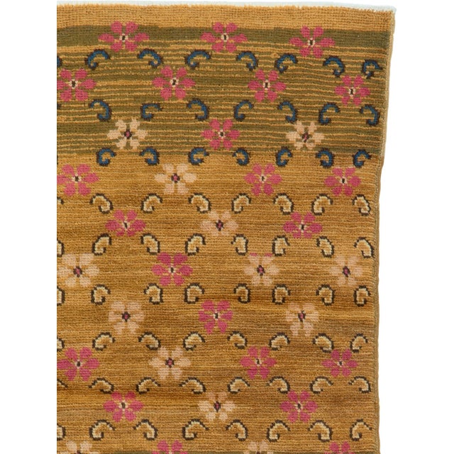 Tribal Galerie Shabab Collection Mid-20th Century Turkish Anatolian Rug For Sale - Image 3 of 10