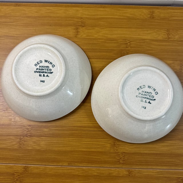 Red Wing Pottery Vintage Mid-Century Red Wing Pottery "Random Harvest" Bowls - Set of 2 For Sale - Image 4 of 6