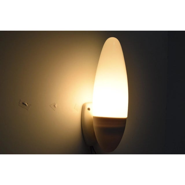 Mid-Century Bakelite Wall Lamp, 1960s For Sale - Image 12 of 13