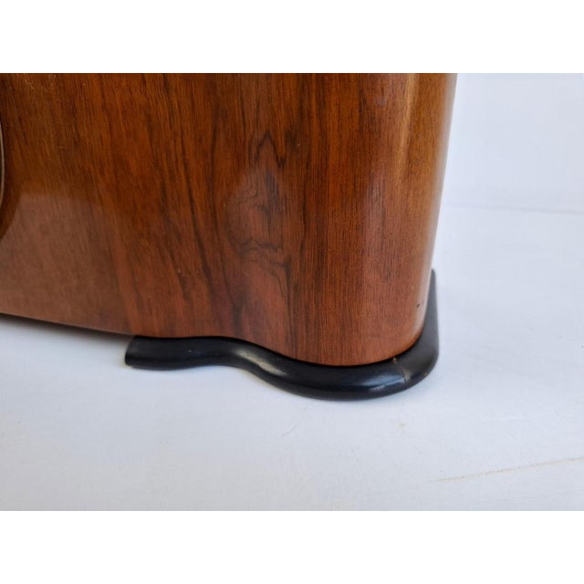Art Deco Mantel Clock in Wood with Chiming Mechanical Movement, 1930 For Sale - Image 4 of 18