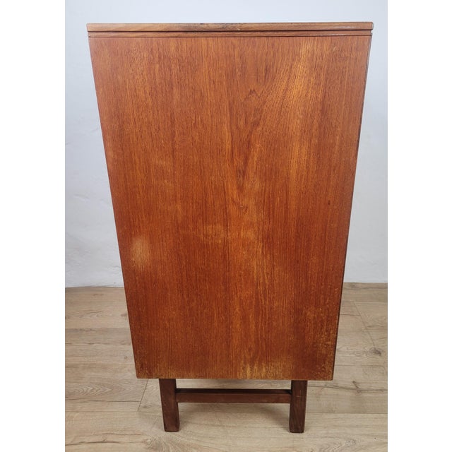 British Teak Chest of Drawers by Alfred Cox, 1960 For Sale - Image 13 of 18