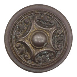 Example of Renaissance Door Knobs