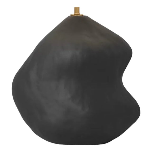 Hable by Visual Comfort Studio Hable Broxton Table Lamp in Rough Black Ceramic For Sale
