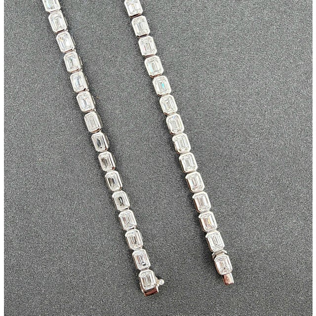 21.84 Ct Bezel-Set Emerald Cut Necklace For Sale In Chicago - Image 6 of 9