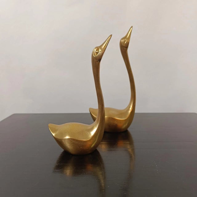 Brass Swans Figurines, 1960s, Set of 2, in Very Good conditions. Designed 1960 to 1969
