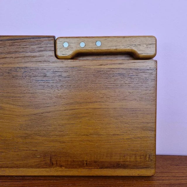Wood Teak Cutting Board with Built-in Knife by Richard Nissen for Bodum, 1980s For Sale - Image 7 of 10