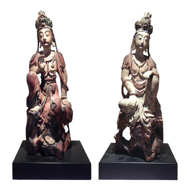 Pair of Chinese Wood Statues of Bodhisattva Buddhism Art For Sale