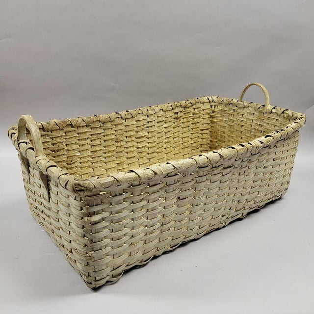 Antique American North Carolina Painted 2 Handled Gathering Basket For Sale - Image 4 of 12