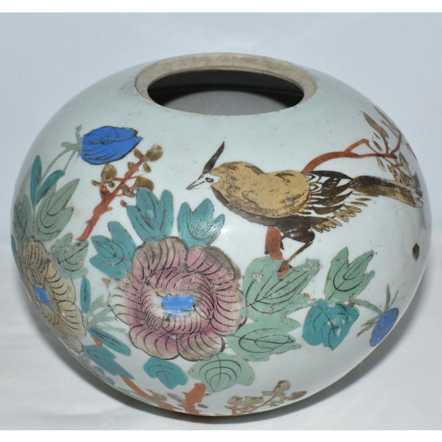 We offer these Antique Qing Dynasty Vases from the Estate of H. Crowder (d.2020). "A formidable businesswoman" and former...