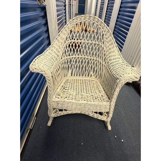 Vintage Bar Harbor Wicker Armchair – White Coastal Cottage Rocking Chair For Sale - Image 4 of 6