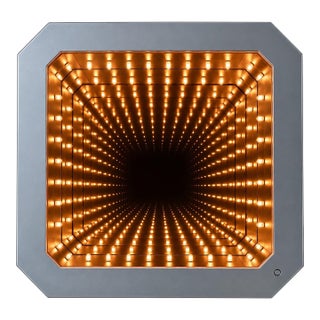 Balyun Technologies Infinity Mirror Light Box Lamp, Silver Octagonal Frame For Sale