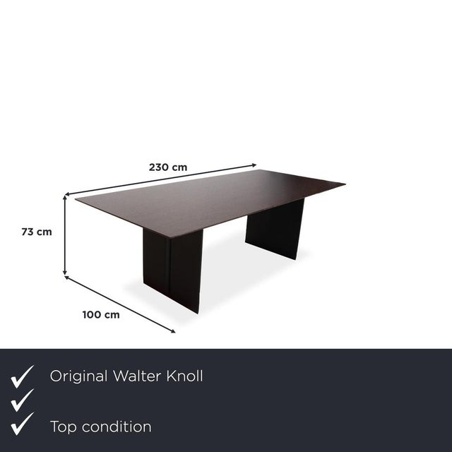 with the Scala dining table by Walter Knoll, you bring a sculptural masterpiece of timeless furniture design into your...