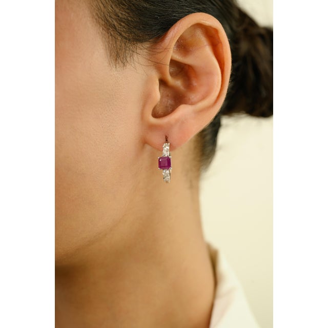18k White Gold 1.9Ct Red Ruby & Diamond Huggie Earrings for Women- 2 Pieces For Sale - Image 4 of 13