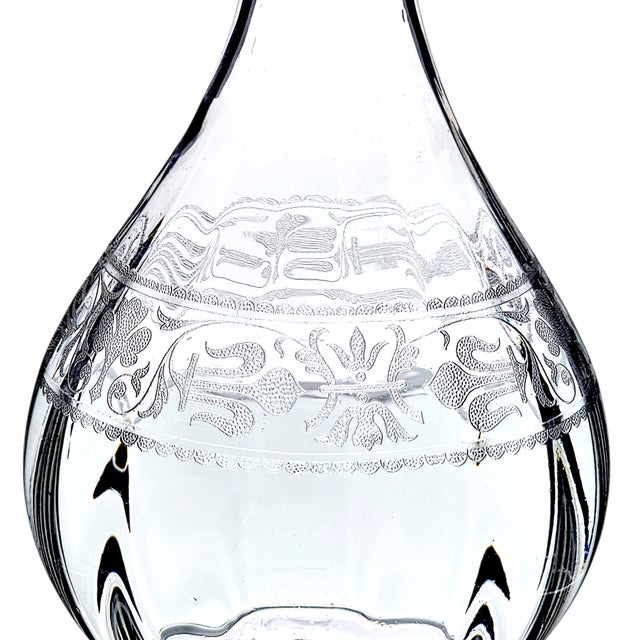 Baccarat “Fleur-De-Lys” Wheel-Engraved Decanter, Signed For Sale In San Francisco - Image 6 of 13