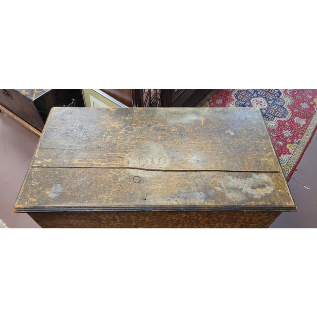 Early 19th Century Sponge Painted Blanket Chest For Sale - Image 12 of 13