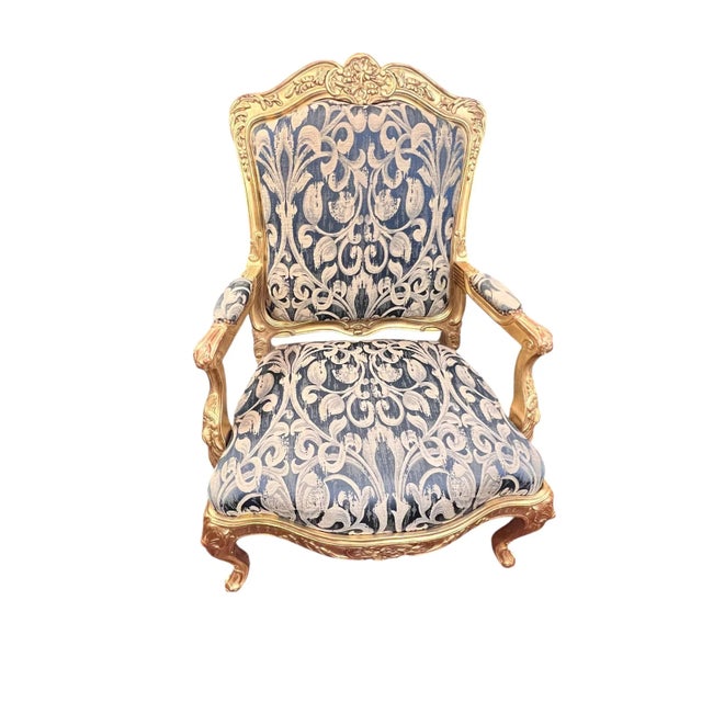 French Mid 20th Century Pair of Louis XV Style Giltwood Fauteuil Chairs For Sale - Image 3 of 17