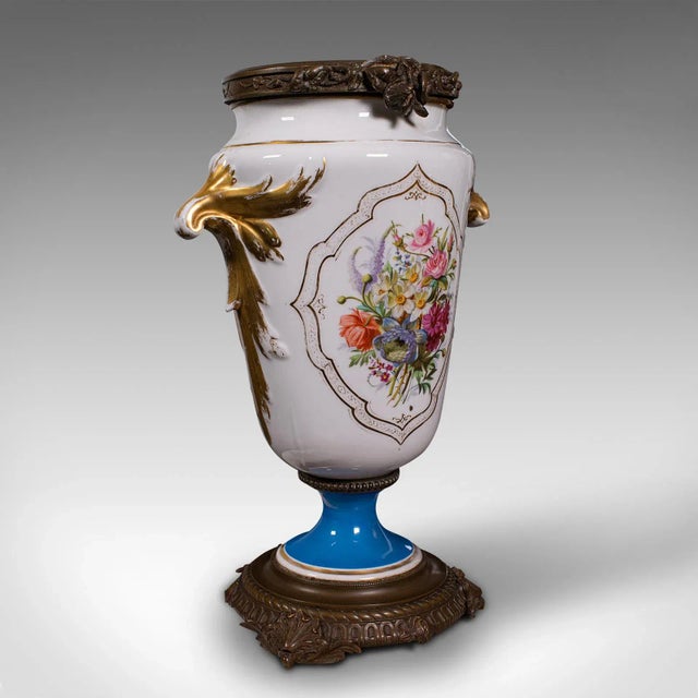 1900s Antique Victorian French Ceramic Decorative Jardiniere For Sale - Image 13 of 13