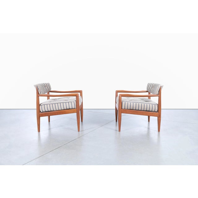 1960s Mid-Century Modern Walnut Lounge Chairs by Adrian Pearsall for Craft Associates, 1960s For Sale - Image 5 of 12