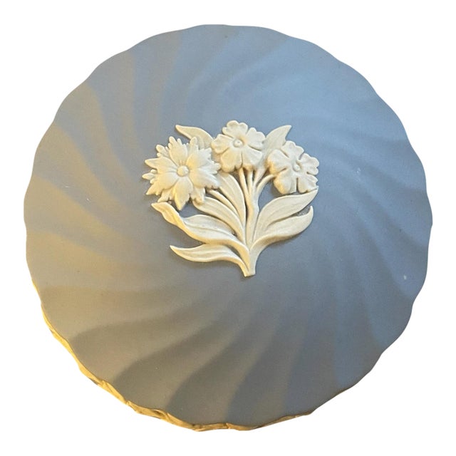 Vintage Light Blue 1980s Wedgwood Jasperware Fluted Floral Lidded Trinket Box For Sale