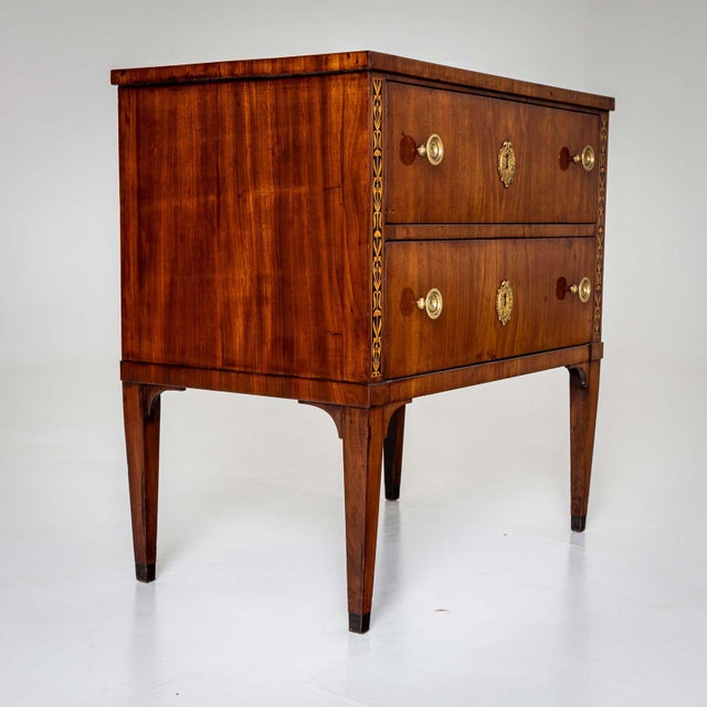 Neoclassical Chest of Drawers, early 19th Century For Sale - Image 11 of 12