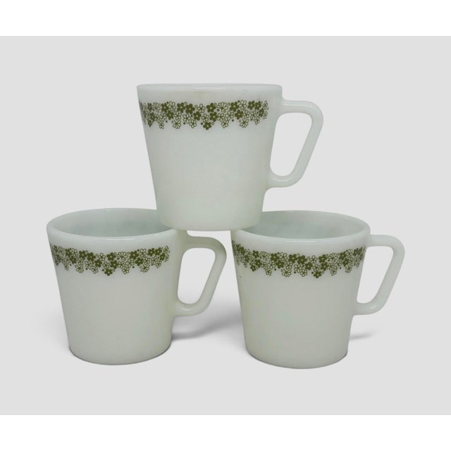 Set of 3 Vintage PYREX Corelle Corning Mugs – Spring Blossom / Crazy Daisy – Green & White. Add a touch of vintage charm...