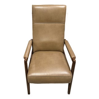 Leather Chair Recliner by Vanguard Furniture, Michael Weiss Collection - Woodley For Sale
