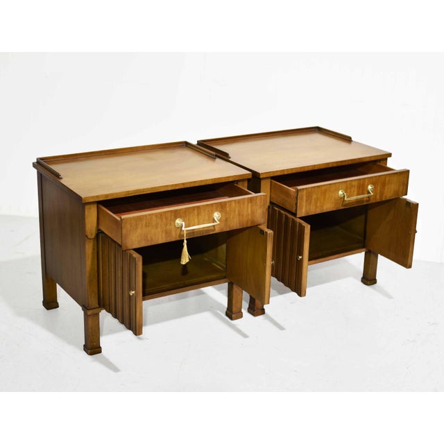 Wood Mid Century Transitional Nightstands by Henredon - A Pair For Sale - Image 7 of 15