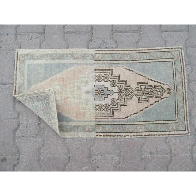 Abstract 1960s Turkish Abstract Mini Rug For Sale - Image 3 of 4