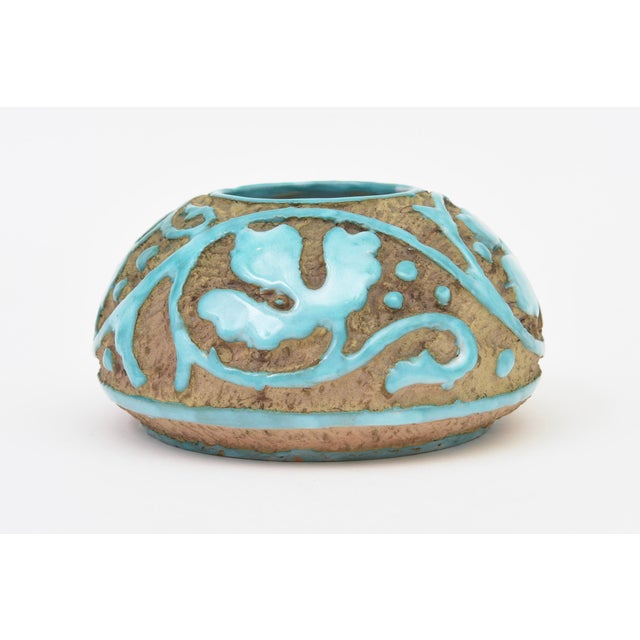 Turquoise Mid Century Modern Italian Ceramic Bowl by Saca With Sgraffito Turquoise Design, 1950's For Sale - Image 8 of 10